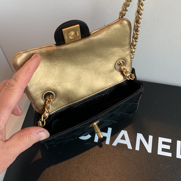 CHANEL Rare Mini Black Matte Gold Satin Leather Quilted Crossbody Vintage Bag🖤 - Picture 13 of 16
